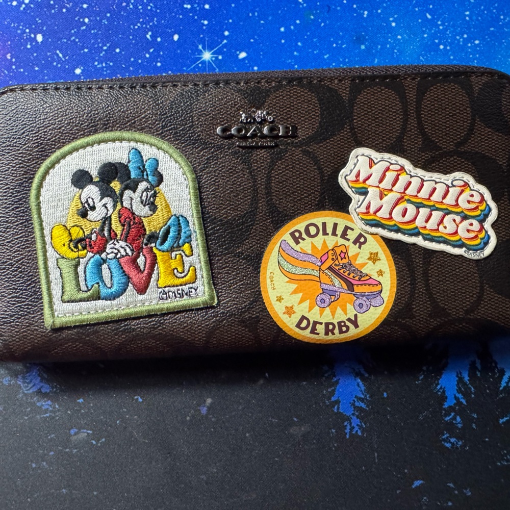 Rare Coach Disney Brown Wallet with Mickey and Minnie Patch